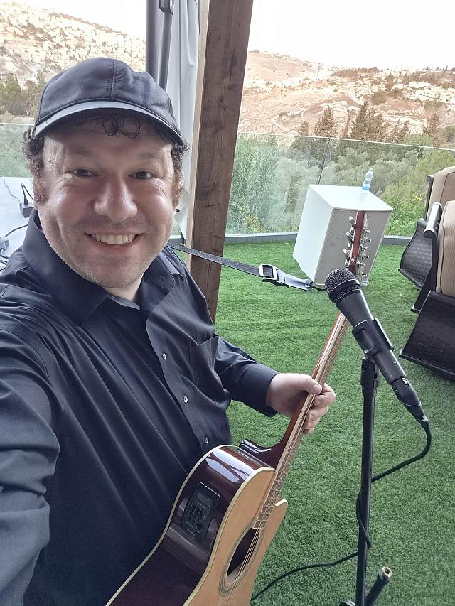 About to play for lone soldiers, Jerusalem